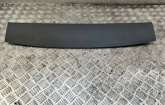 SsangYong Rexton Tailgate trim 7385036000
