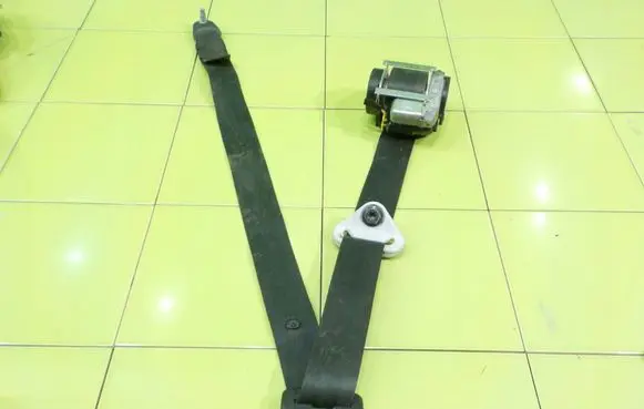 Peugeot 2008 I Front seatbelt PRZOD BEZPIECZENSTWA