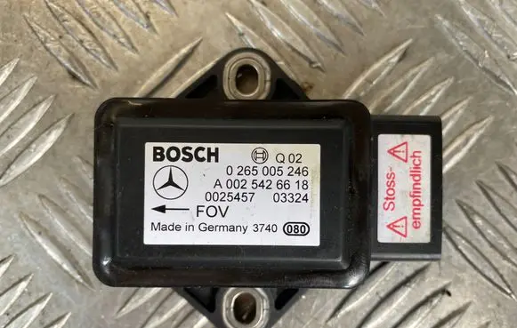 Mercedes-Benz E W211 ESP acceleration yaw rate sensor A0025426618 0265005246 0025457