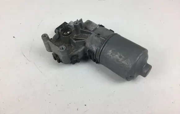 Peugeot 207 Wiper motor 0390241931