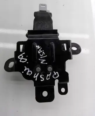 Nissan Qashqai Middle seatbelt (rear) 88854JD000 606161961