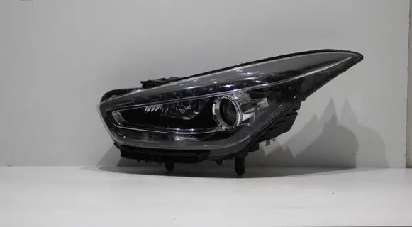 Hyundai i40 Headlight/headlamp
