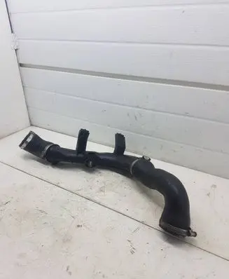 Intercooler hose/pipe