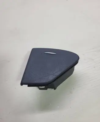 Mercedes-Benz E W211 Rear door ashtray A2118100830