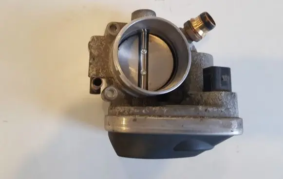 Opel Signum Throttle valve A2C5308207555353801