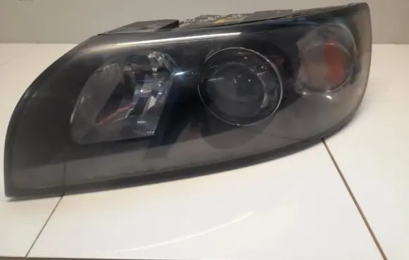 Volvo S40 Headlight/headlamp 30698877lh