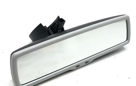 Rear view mirror (interior)