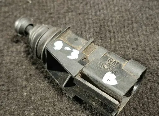 Saab 9-3 Ver1 Bonnet alarm switch sensor 90355463