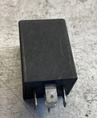 Audi A6 S6 C4 4A Other relay 431955531
