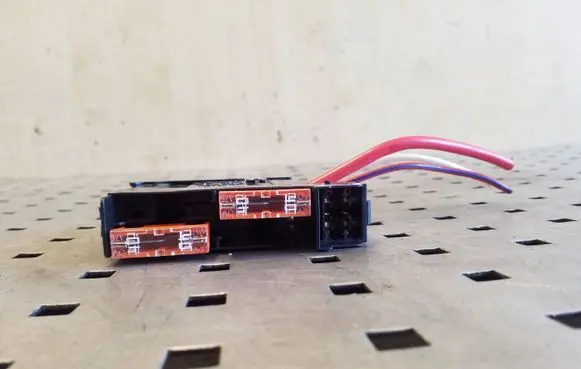 Audi A6 C7 Fuse module 4L0941824