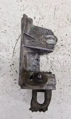 Volkswagen Sharan Engine mounting bracket 7M3199600A