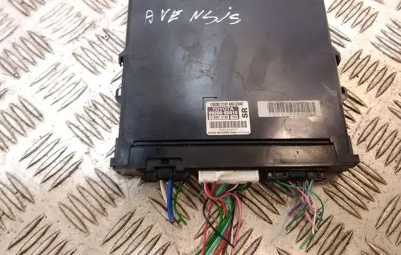 Toyota Avensis T270 Other control units/modules 8926005010