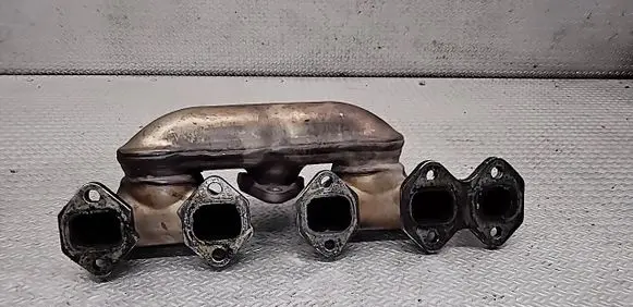Audi A8 S8 D3 4E Exhaust manifold 057253034M