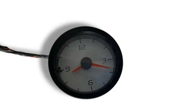 MG TF Clock yfb000240