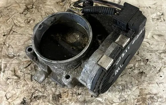 Mercedes-Benz E W211 Throttle valve A112110125 0280750019 DK0024