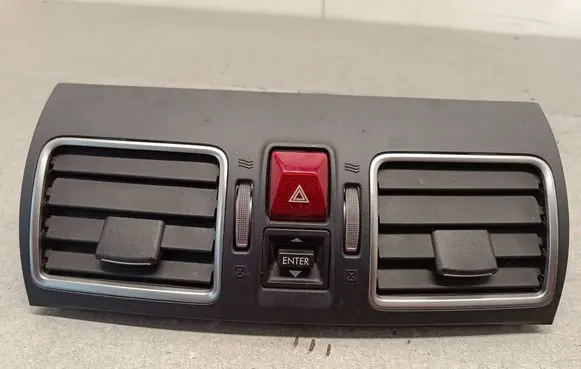 Dash center air vent grill