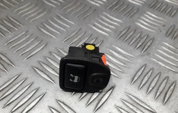Traction control (ASR) switch