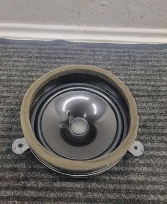 Subaru XV I Rear door speaker 512958