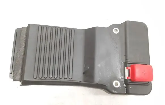 Volvo XC90 Fuse box cover 31651455
