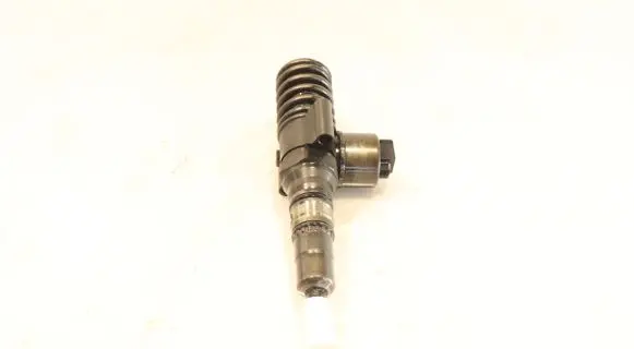 Audi A3 S3 8P Fuel injector