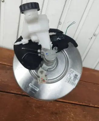 Citroen C5 Aircross Brake booster 9807687080