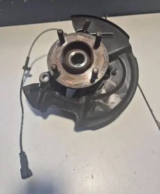Ford Fiesta Front wheel hub H1BC3K171B1A 01322