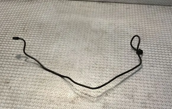 Coolant pipe/hose
