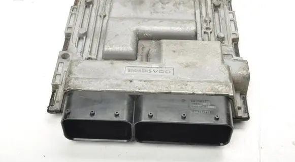 Mercedes-Benz C W204 Engine control unit/module ECU A2710107146