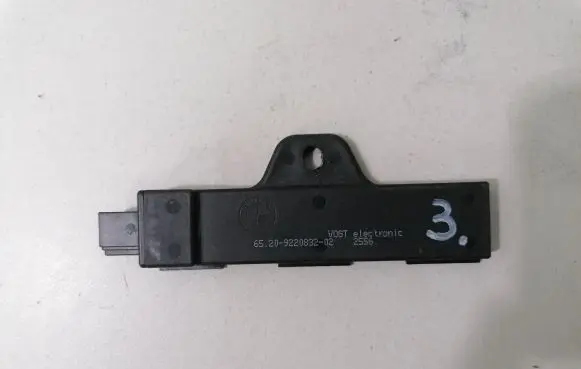 BMW 3 F30 F35 F31 Keyless system antenna 9220832