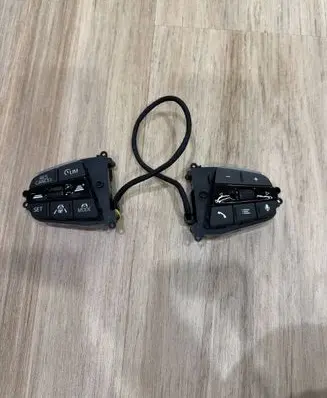 BMW 3 G20 G21 Steering wheel buttons/switches 5A587A7