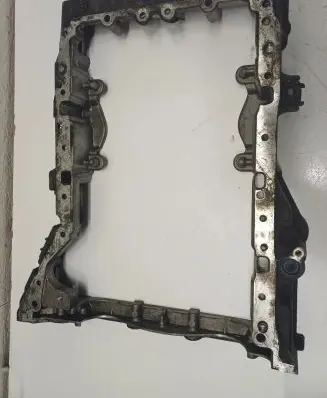 Mercedes-Benz E W212 Oil sump A6510140202