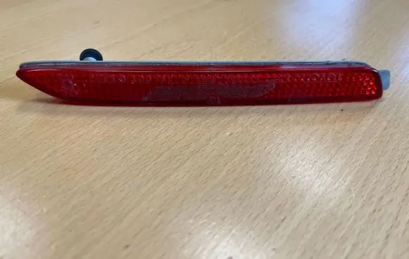 Lexus RX 300 Rear tail light reflector 53176011 53176011R