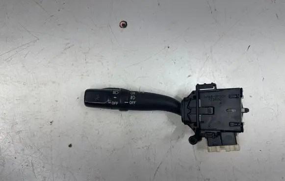 Toyota Avensis T250 Indicator stalk 173650 8414005110