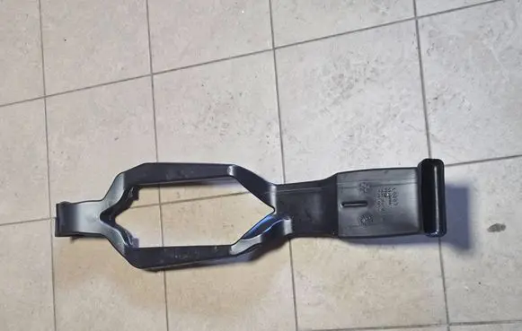 Audi Q5 SQ5 Cabin air duct channel 8R0857039A