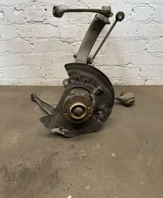 BMW X5 E70 Front wheel hub 6773784