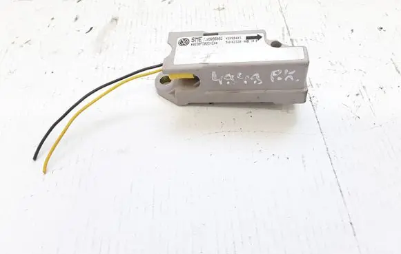 Volkswagen Sharan Airbag deployment crash/impact sensor 1J0909606G 5WK42320 45990403