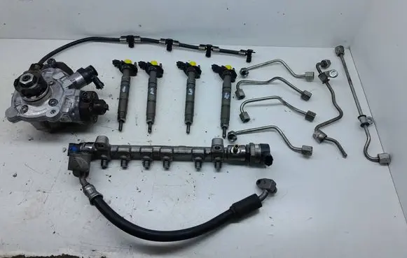Honda CR-V Fuel injection system set 16450R3LG01 0445010635 0445116056