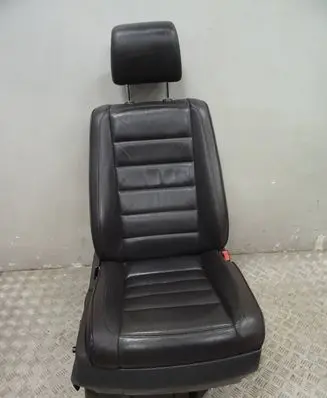 Volkswagen Touareg I Front passenger seat 