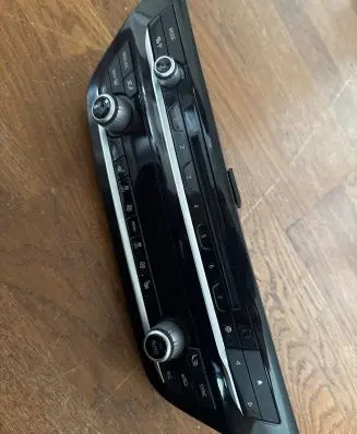 BMW 5 G30 G31 Climate control unit 6999400