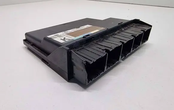 Ford Mondeo Mk III Comfort/convenience module 1S7T15K600KB 5WK487430