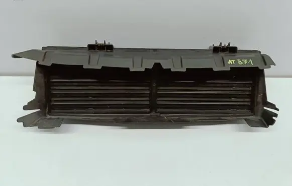 Peugeot 308 Intercooler air guide/duct channel 9677725980 AT871 1105805XX