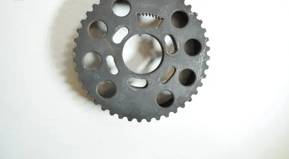 Audi A4 S4 B8 8K Camshaft pulley/ VANOS 038109111E