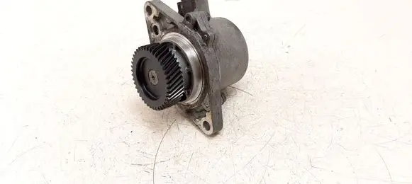 Ford Ranger Vacuum pump X2T55472ZT WL5118G00A