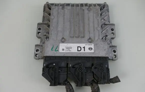 Nissan Qashqai Engine control unit/module 237104EA0B S180193103A 842476385