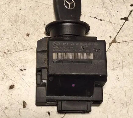 Mercedes-Benz E W211 Ignition lock 2115450608 2000263650206158 33002203