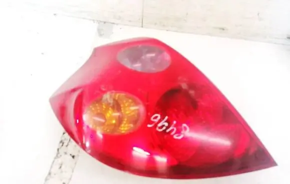Toyota Yaris Rear/tail lights