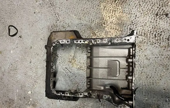 Mercedes-Benz Sprinter W906 Oil sump A6510140800