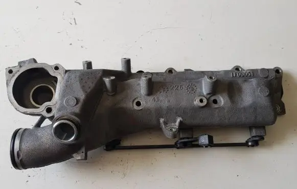 Mercedes-Benz R W251 Intake manifold LF00051