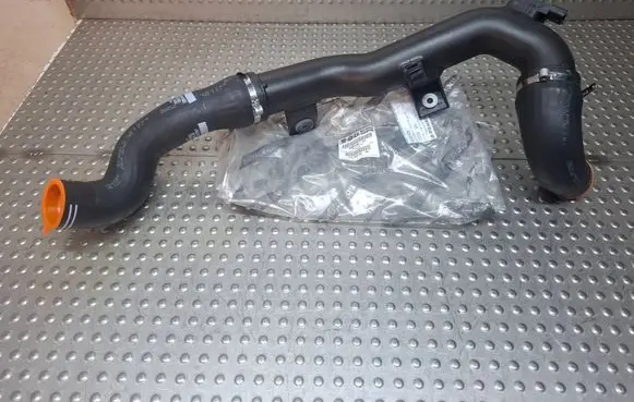 Alfa Romeo Mito Intercooler hose/pipe 50519426 68120251AA