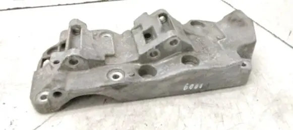 BMW X1 E84 A/C compressor mount bracket 11168506863 8506863